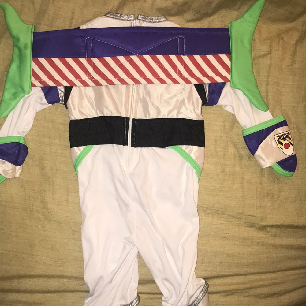 Disney buzz lightyear costume - Picture 5 of 11
